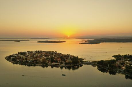 1 Gece 2 Gün Termal Otel Konaklamalı Bursa-Cumalıkızık-Trilye-Mudanya-Gölyazı Turu